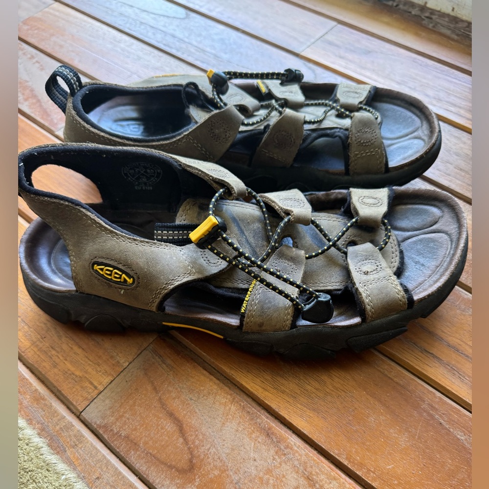KEEN Sarasota Sport Sandals Womens Size 9 In Brown Leather, Waterproof - Picture 3 of 5